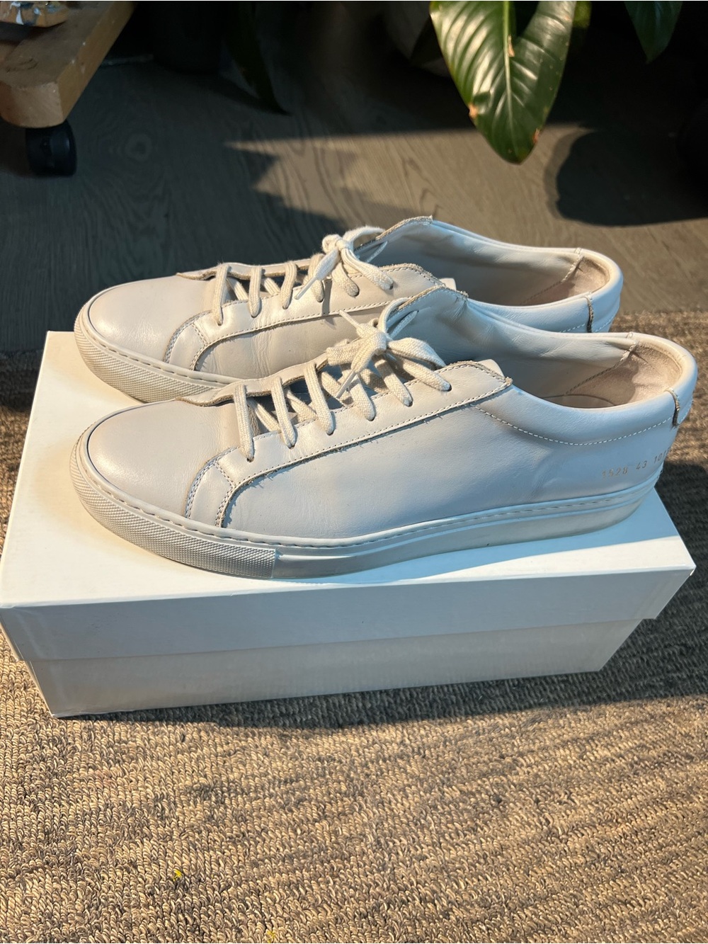Common Projects Achilles Low Men’s Grey Violet size 43